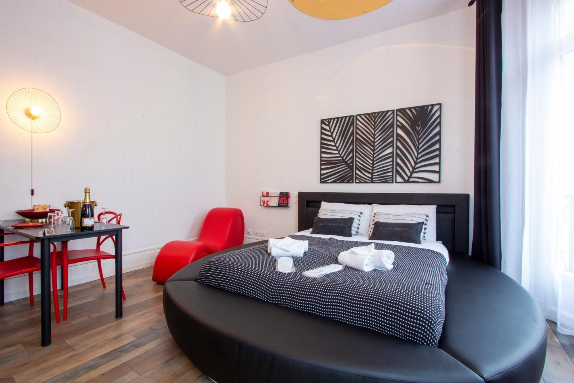 L'Hyper Centre - Netflix & Wifi - Literie Haut De Gamme - Check-In 24H24 - Goodmarning Châlons-en-Champagne Dış mekan fotoğraf