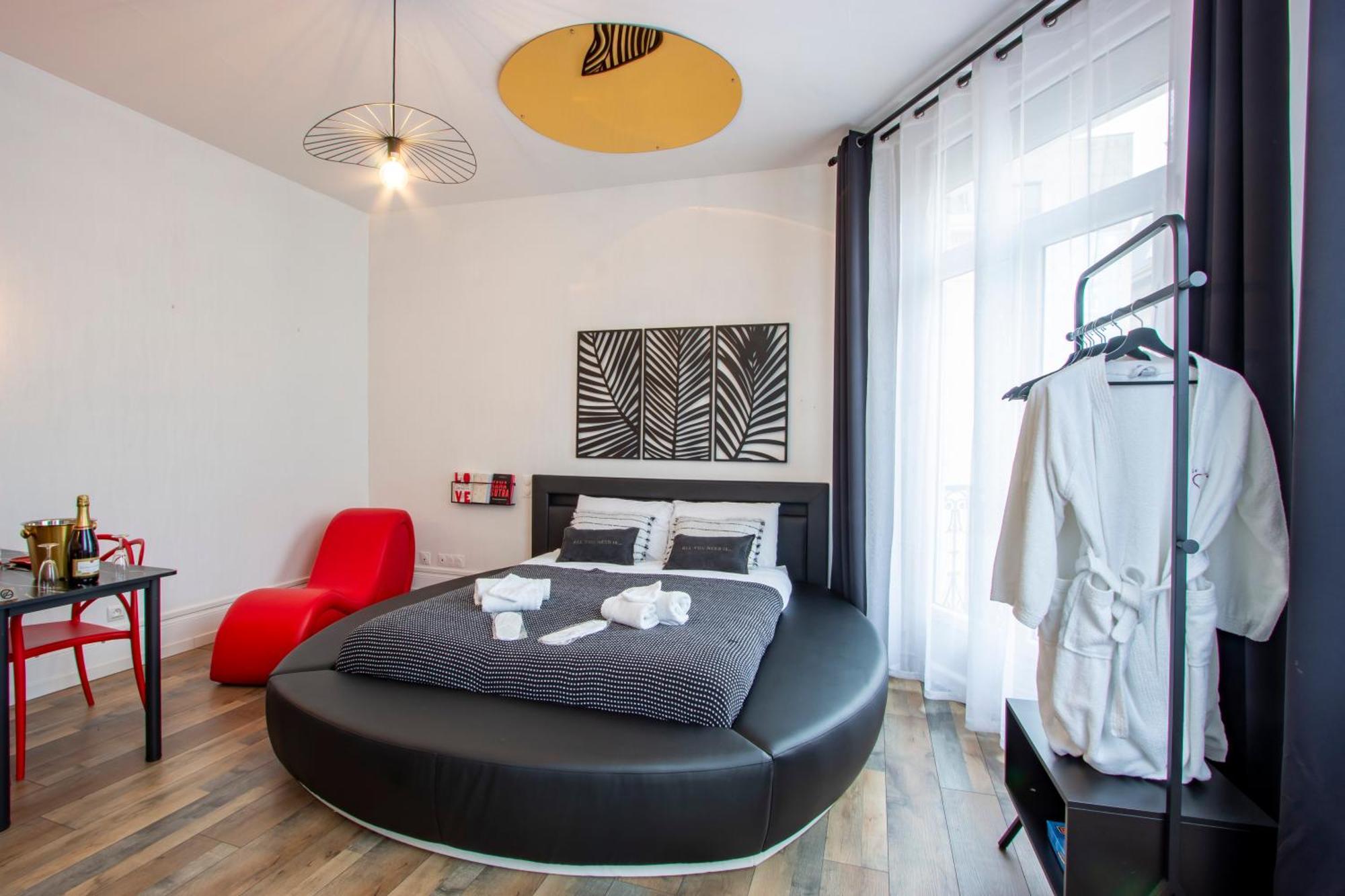 L'Hyper Centre - Netflix & Wifi - Literie Haut De Gamme - Check-In 24H24 - Goodmarning Châlons-en-Champagne Dış mekan fotoğraf